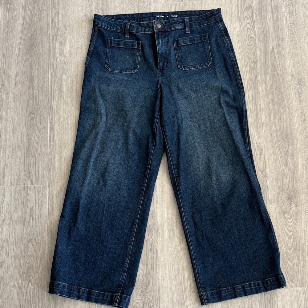 Old Navy Women’s High Rise Wide Leg Jean